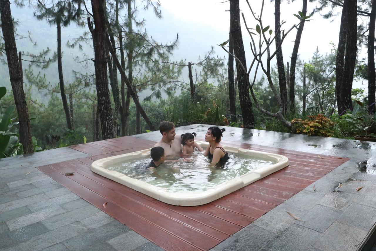 The Lodge Maribaya Cikareumbi Exterior photo