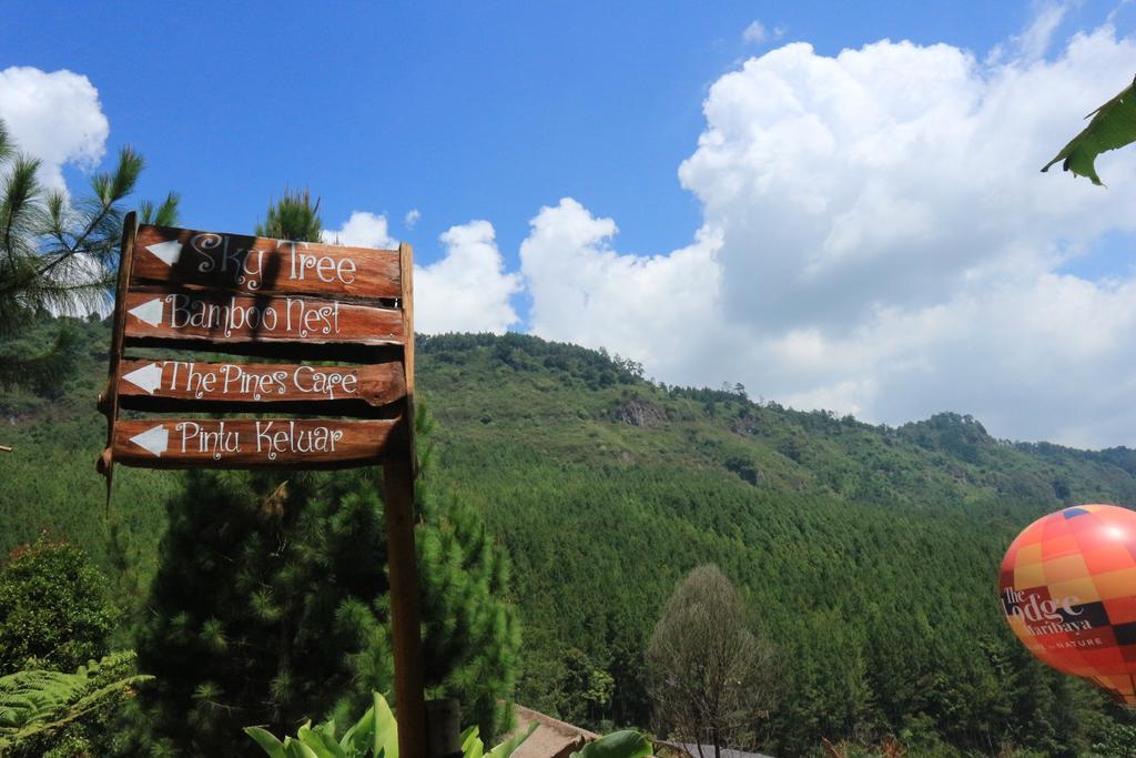 The Lodge Maribaya Cikareumbi Exterior photo
